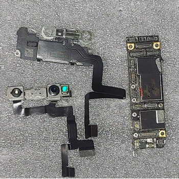 Материнская плата для Iphone 11 64gb Оригинал