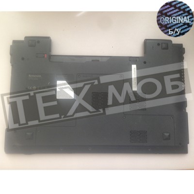 Нижня частина Lenovo B570e