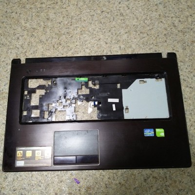 Нижня частина ноутбука (топкейс) Lenovo G780