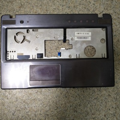 Нижня частина ноутбука Lenovo Z575, Z570 Б/У Нижня частина ноутбука Lenovo Z575, Z570 Б/У