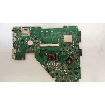 Материнська плата ASUS X550C