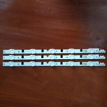 LED підсвічування на п'ять діодів Samsung 2013SVS42F